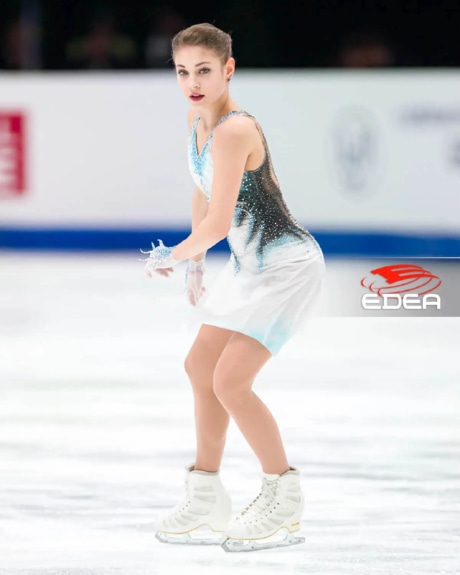 Ice Gallery Skates U.S.